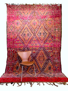 Moroccan vintage berber rug from Beni Mguild sold by Eco from the past - Diamond Head