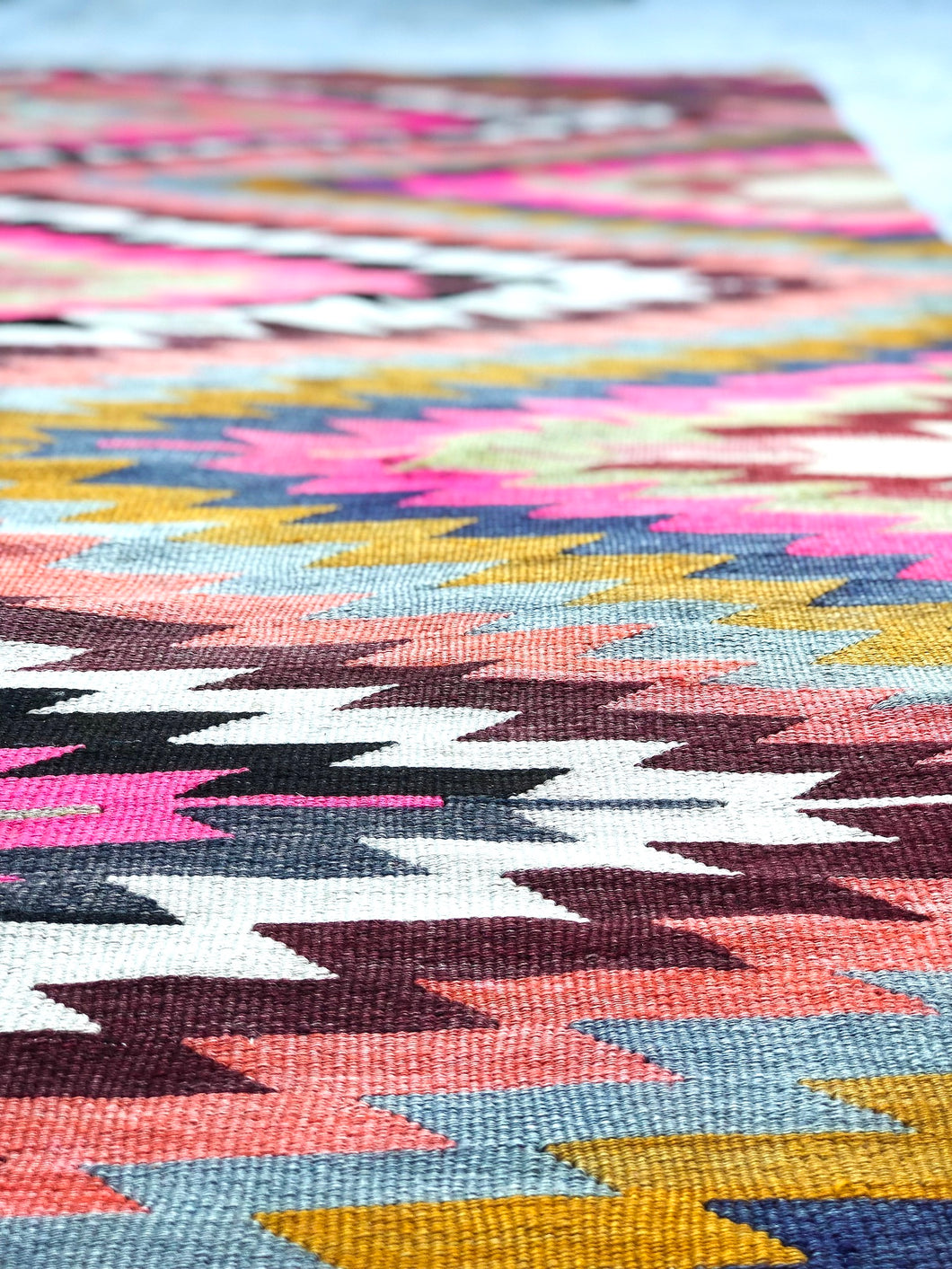 Handmade Turkish vintage kelim rug 